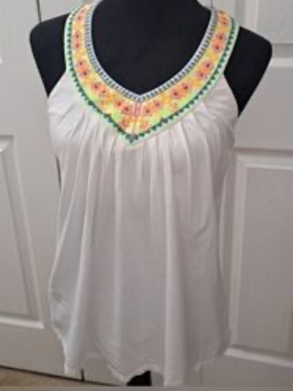 Victoria’s Secret V-Neck Embroidered Tank Top Vintage